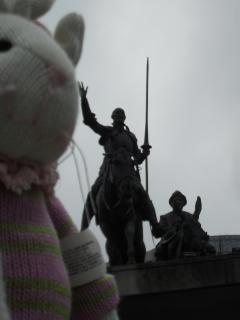 Chase meets Don Quixote in Brussels !